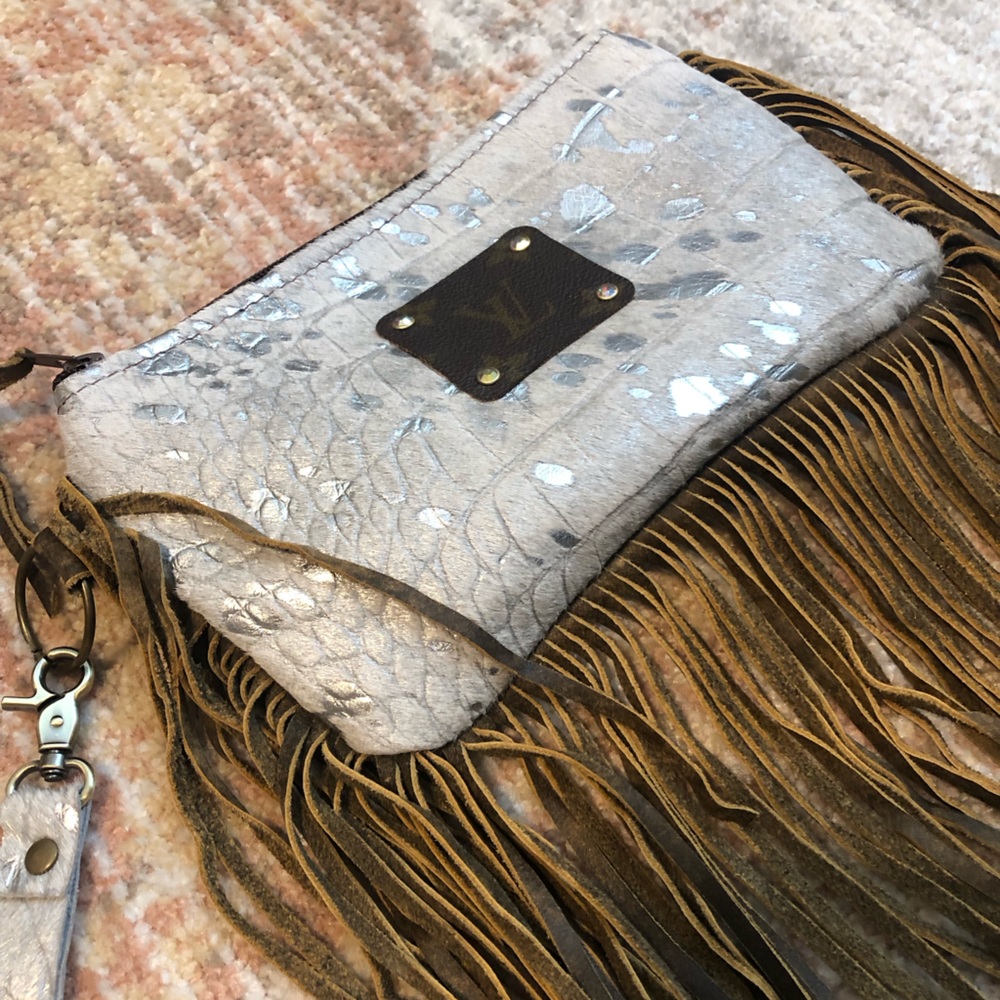 Keep it Gypsy wristlet